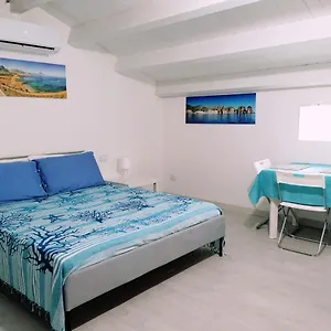 Donnaciccinatrapani *** Rilievo